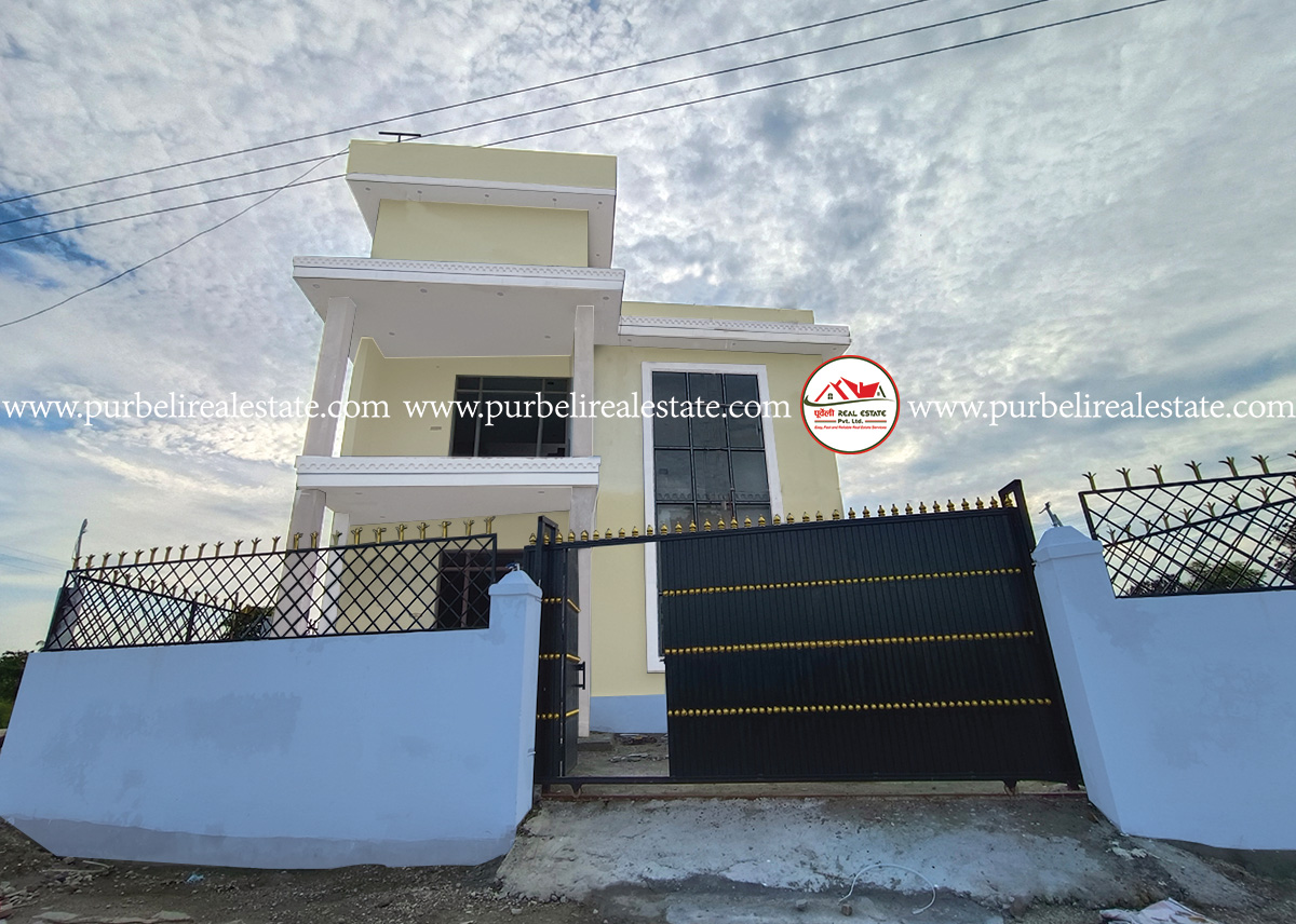 Modern Semi Banglow House on sale at Kankai Municipality-08, Laxmipur | कन्काई न. पा. -०८ लक्ष्मीपुरमा २.५ तल्ला आधुनिक घर बिक्रीमा