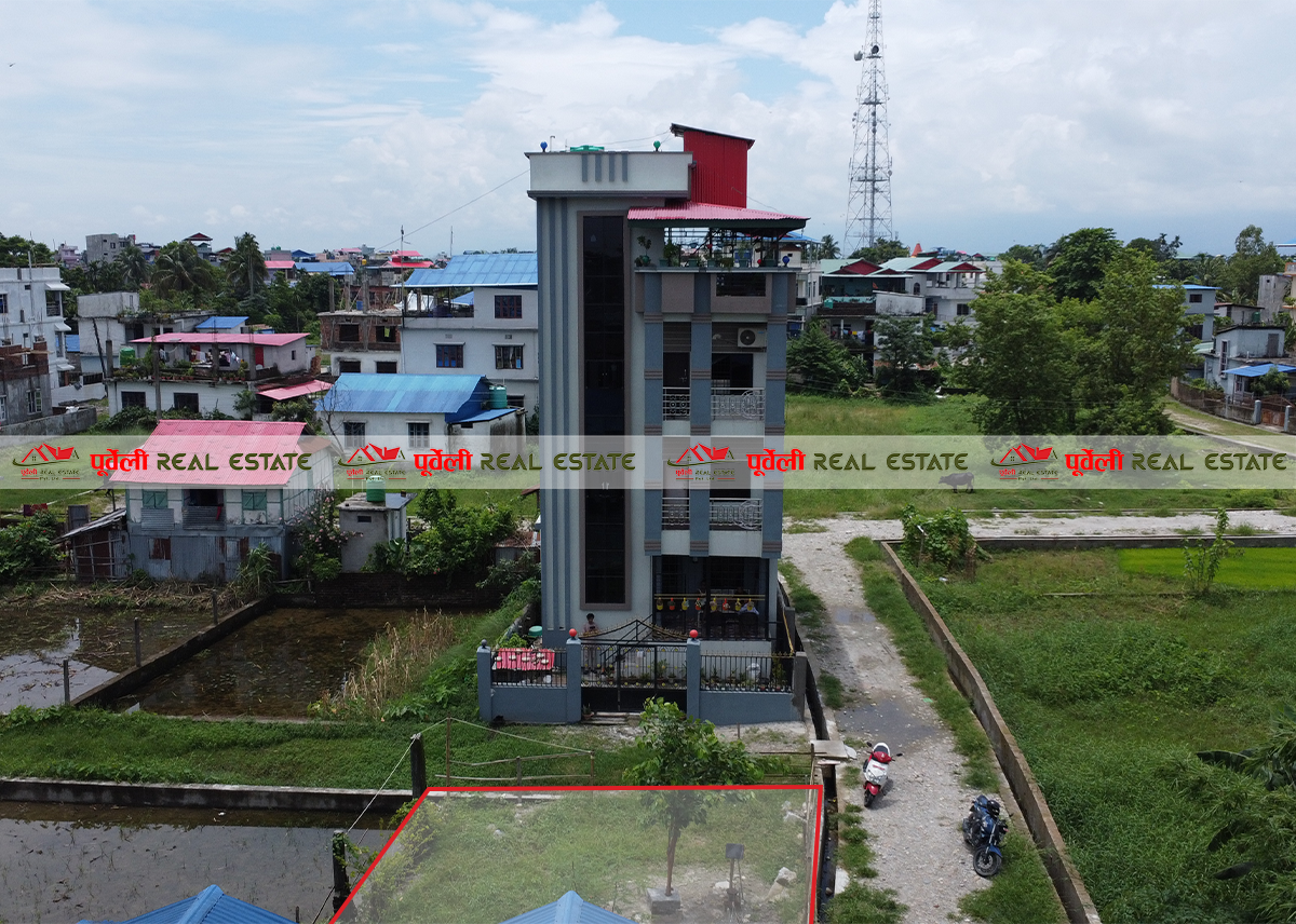 दमक – ७, निलकण्ठ टोल, दमक नगरपालिका कार्यलय पुर्वमा ८ धुर नेट जग्गामा निर्मित ३.५ तल्ला सेमि-फर्निस घर बिक्रीमा | 3.5 STOREY ATTRACTIVE SEMI-FURNISHED HOUSE ON SALE AT DAMAK – 7, NILKANTHA TOLE