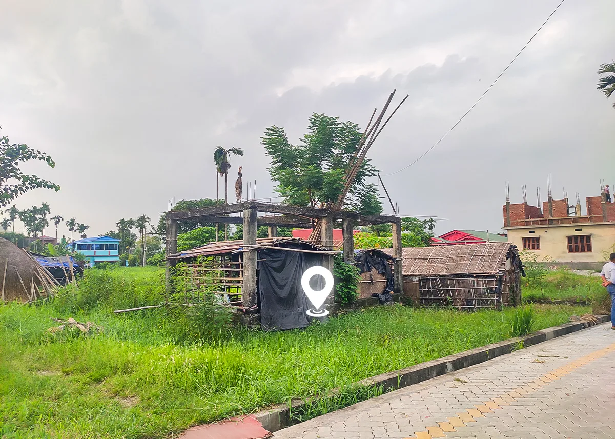 दमक–०८, बसपार्क, आकृति फर्निचर देखि  ६०० मिटर  दक्षिण जाने बाटो मा जग्गा बिक्रीमा | Land for sale at Damak–08, on the road 600 meters south from Aakriti Furniture, Buspark.